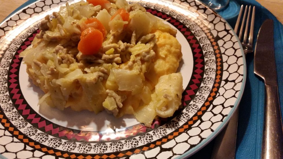 Kartoffelmos med gulerod og sød kartoffel.