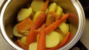 Kartoffelmos med gulerødder og søde kartoffel1