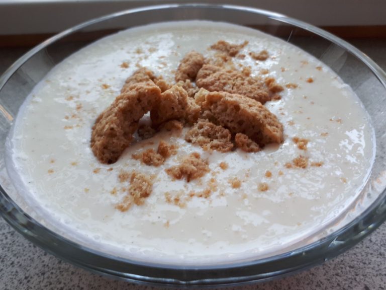 Koldskål med tykmælk 4