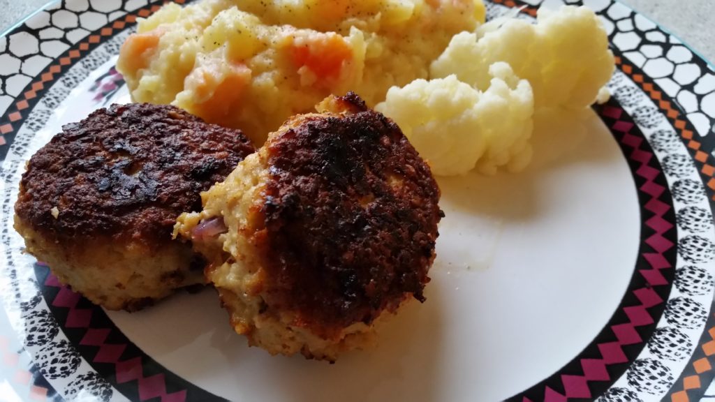 Frikadeller med hytteost