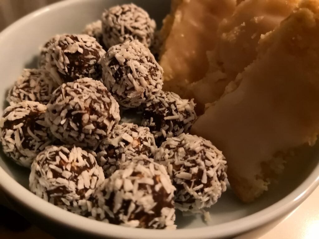 Havregrynskugler med Marcipan